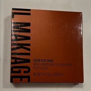 ✨ IL MAKIAGE Color Boss Multidimensional Eye Quad – color: Trendsetter, New ✨